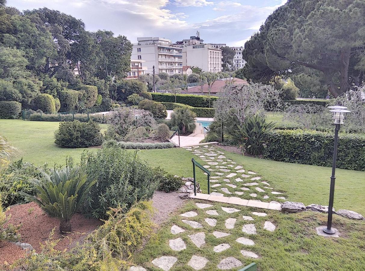 Chateau De La Pinede Juan-les-Pins Zewnętrze zdjęcie